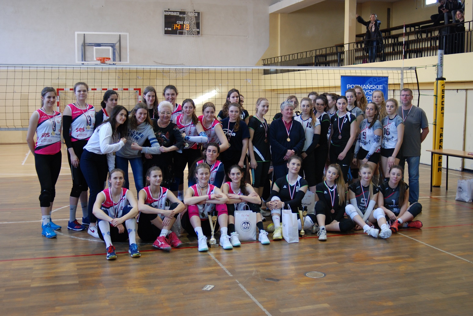Jesteśmy mistrzem Poznania w siatkówce Licealiada 2018/2019.